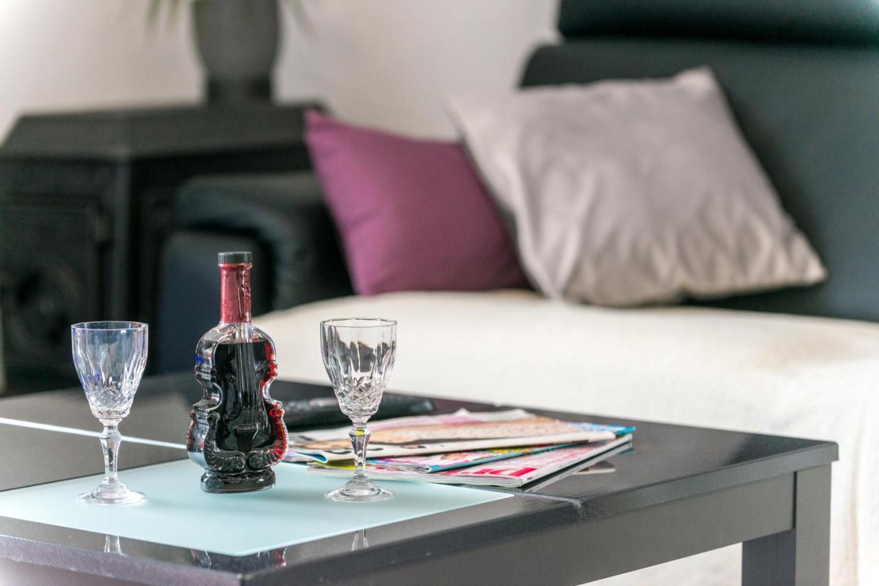 Sb Joy Apartment *